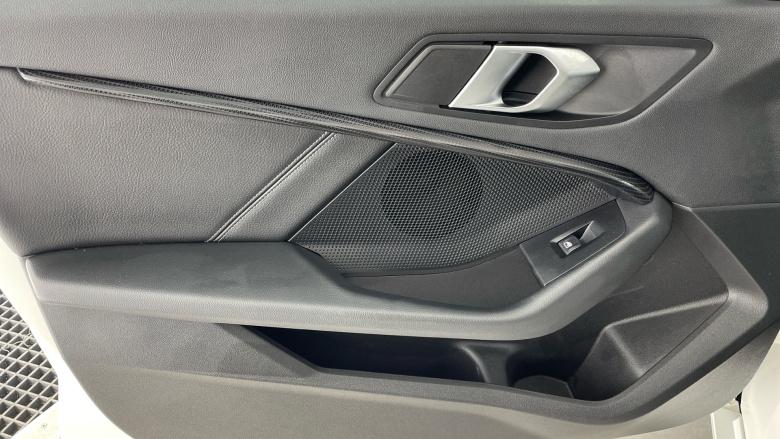 BMW 1 Series 118i [136] Sport 5dr Step Auto [Live Cockpit Pro] Petrol Hatchback